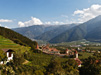 Vista di castel Coldrano a Laces, in Val Venosta
